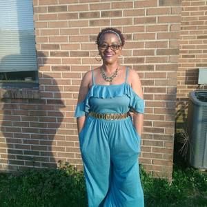 Meet your Posher, Sandra